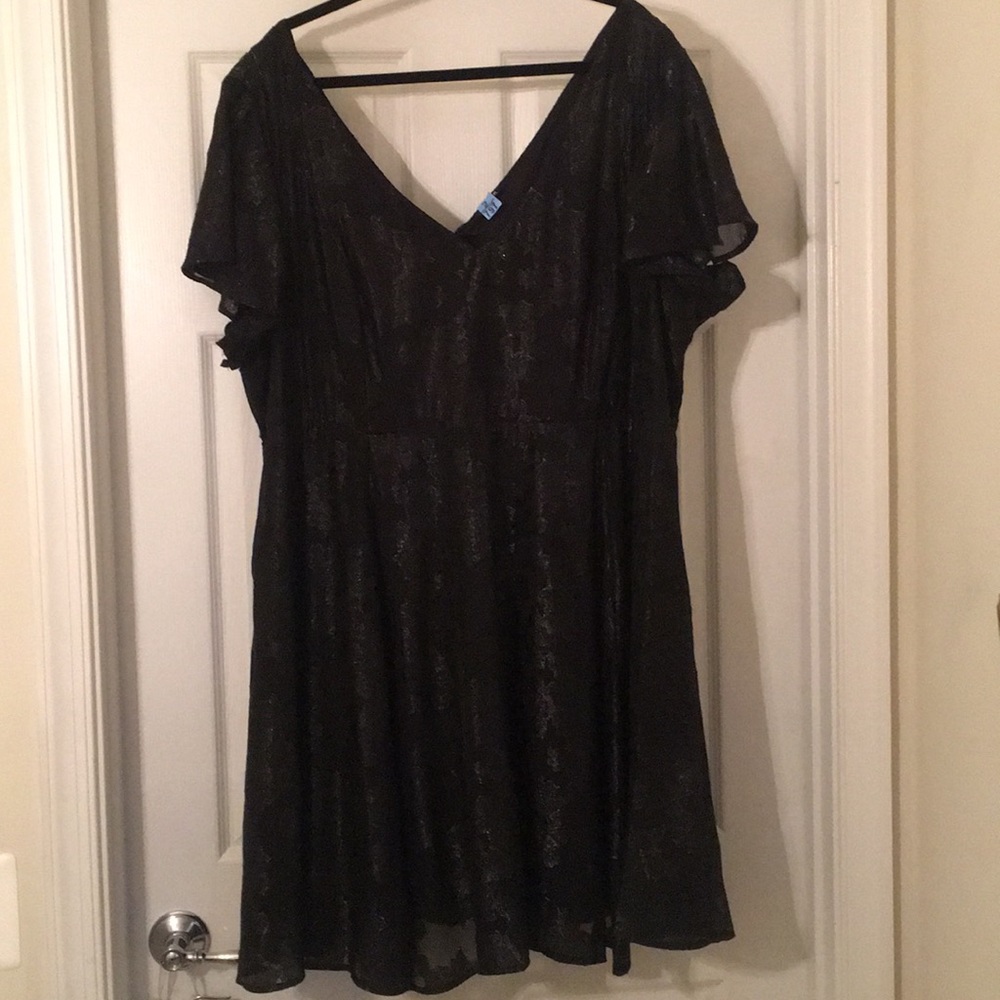Beautiful black plus size dress with shine